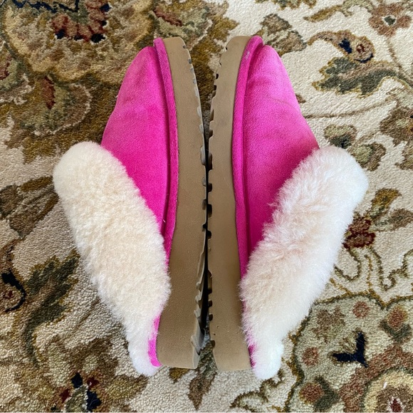 UGG slippers - Picture 8 of 9